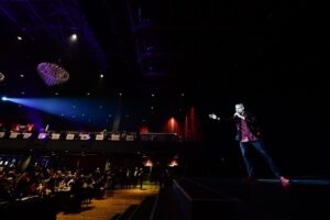 Your Rocktioneer® — Seth Weiner fundraising event photography 3