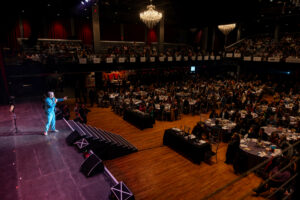 Your Rocktioneer® — Seth Weiner fundraising event photography 5